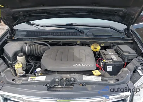 2014 Chrysler Town & Country Touring из США, поврежденный, VIN 2C4RC1BG2ER449403